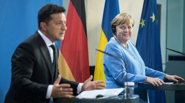 Зеленский и дорога в тысячу ли. О чем канцлер Германии не договорилась с президентом Украины