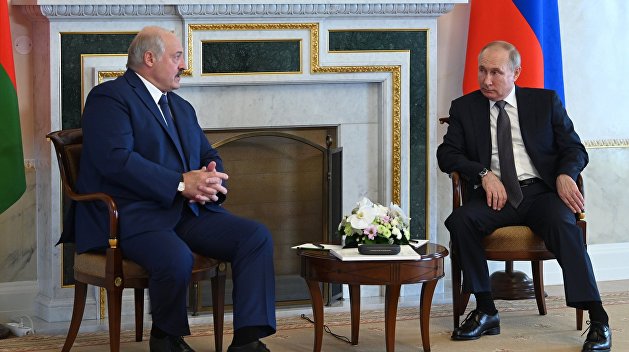 «Непростые переговорщики». Чего Путин ждет от встречи с Лукашенко