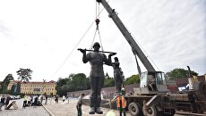 «Это уже к психиатру». Финский эксперт о том, зачем Украина и Прибалтика сносят памятники советским бойцам