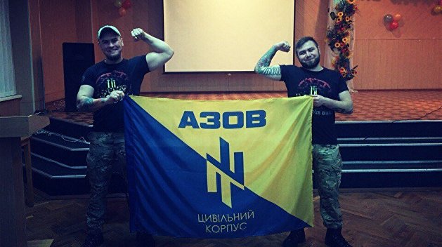 «Убили и растворили в кислоте»: «азовцев» обвинили в убийстве своего соратника «Убили и растворили в кислоте»: «азовцев» обвинили в убийстве своего соратника