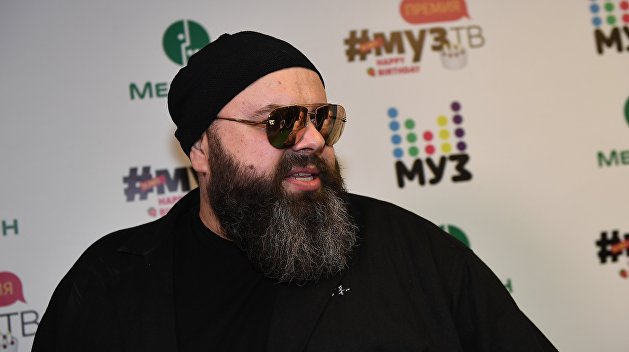Продюсер Фадеев захотел плюнуть в Зеленского Продюсер Фадеев захотел плюнуть в Зеленского