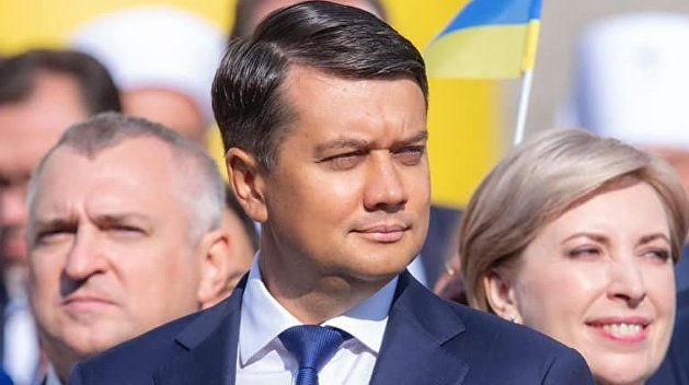 Разумков выступил против второго срока Зеленского Разумков выступил против второго срока Зеленского