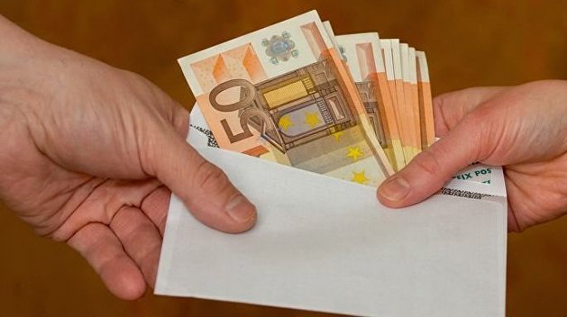 Начальник отдела одесской полиции попался на взятке в день назначения Начальник отдела одесской полиции попался на взятке в день назначения