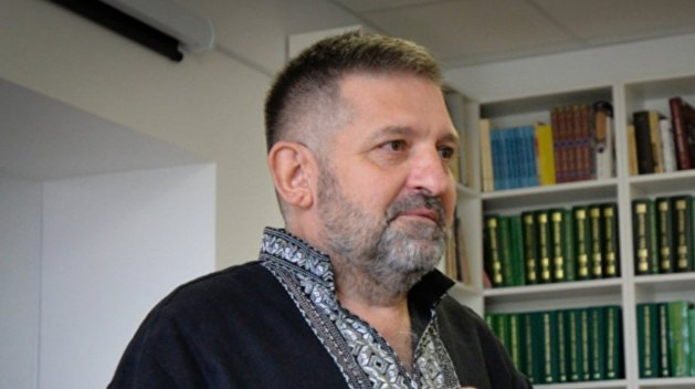 Украинский писатель получил бандеровскую премию за эротику о повстанцах Украинский писатель получил бандеровскую премию за эротику о повстанцах