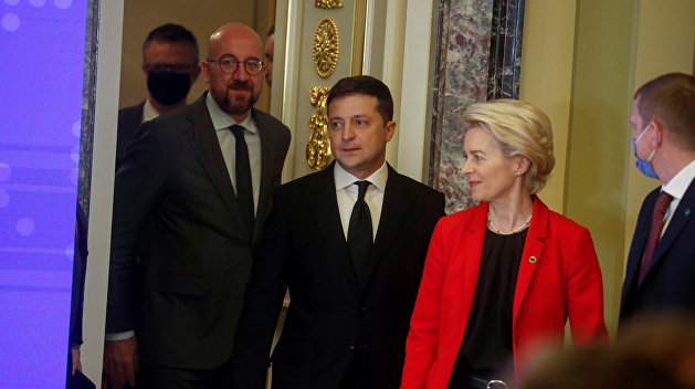 В поисках виноватого. Украинская власть получила пощечину от ВИП-чиновника ЕС В поисках виноватого. Украинская власть получила пощечину от ВИП-чиновника ЕС