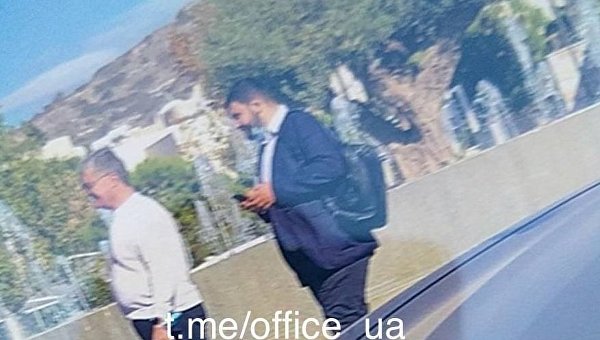 Порошенко заметили в самом дорогом отеле Кипра - фото