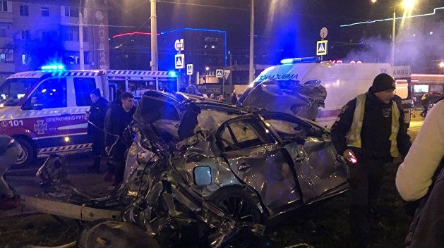 «Твоя семья таких денег никогда не увидит». Почему трагедия в Харькове шокировала украинцев «Твоя семья таких денег никогда не увидит». Почему трагедия в Харькове шокировала украинцев