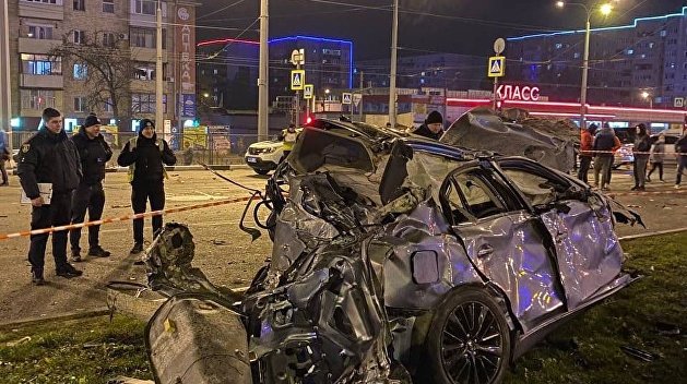 В Раде проконтролируют расследование смертельного ДТП из-за «мажора» в Харькове В Раде проконтролируют расследование смертельного ДТП из-за «мажора» в Харькове