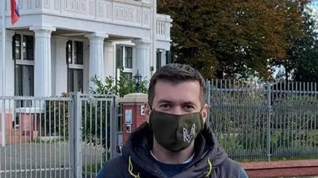 Украинский военнослужащий провел одиночный пикет в Гааге