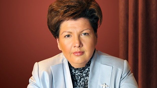Не погуляла, так уснула: депутат Рады задремала на заседании Не погуляла, так уснула: депутат Рады задремала на заседании