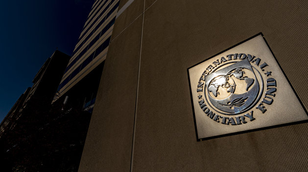Власти Украины запросили срочной поддержки от МВФ