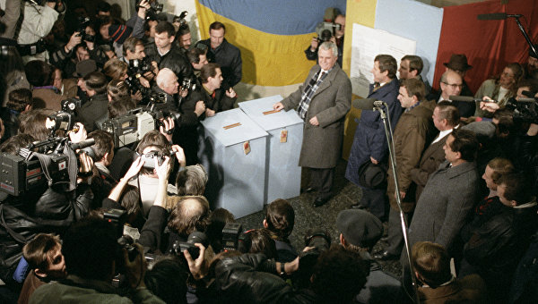 Тридцать лет несостоявшейся независимости. Что стало с Украиной и ее президентами