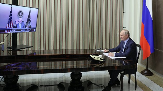 Диалог между двумя президентами: поиск компромисса или жесткое противостояние Диалог между двумя президентами: поиск компромисса или жесткое противостояние