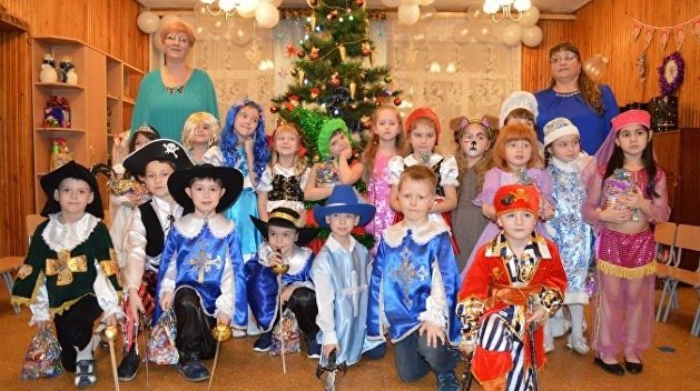 Купить или взять напрокат: на Украине проанализировали рынок детских новогодних костюмов