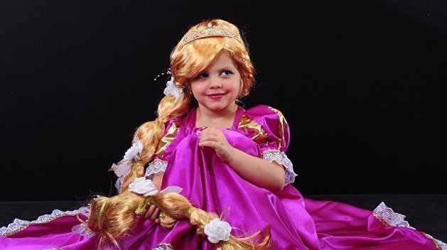 Купить или взять напрокат: на Украине проанализировали рынок детских новогодних костюмов