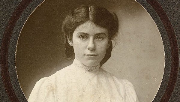 Учебник эльфийского. 130 лет Толкину, создавшему мир из фразы Учебник эльфийского. 130 лет Толкину, создавшему мир из фразы
