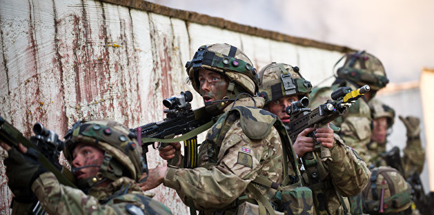 СМИ: группа британских спецназовцев в отставке отправилась на Украину