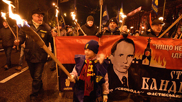 «Смесь бандеровщины и современного неонацизма» - бывший политзаключенный об украинцах, поддерживающих киевский режим