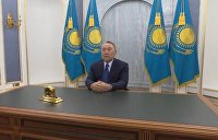 В видео Назарбаева заметили странную деталь