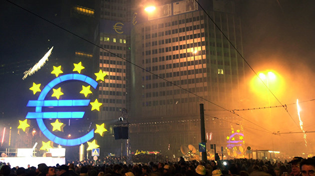 За всю историю существования евро: Юшков рассказал, как Европа сама себя наказала