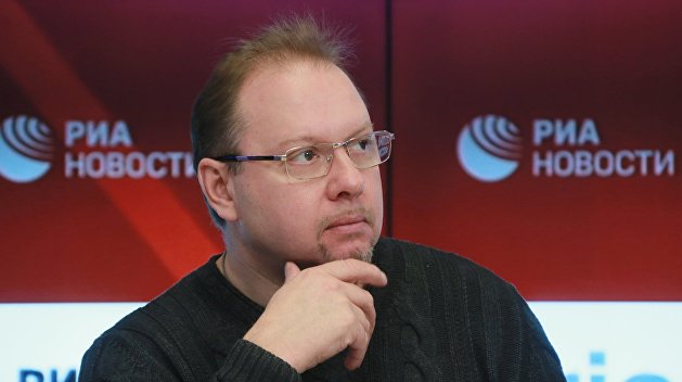 «Впрыснуть крови в экономику»: Матвейчев заявил, что США решают сразу серию проблем «российским вторжением»