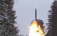 С космодрома Плесецк запущена баллистическая ракета «Ярс» - видео