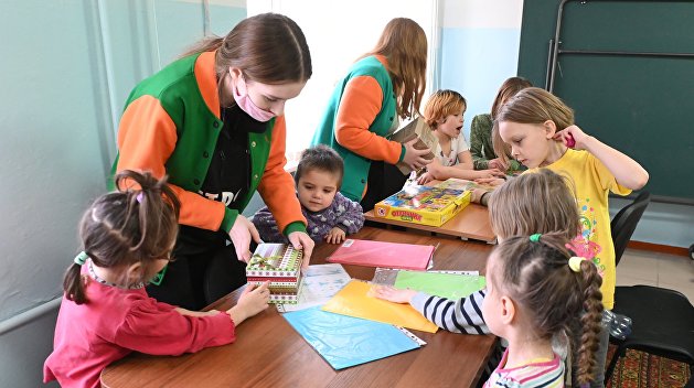 Дети из Донбасса пойдут в подмосковные школы