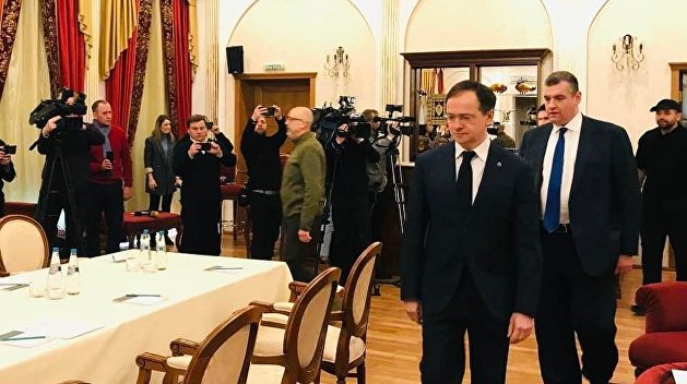 Переговоры на фоне боевых действий. Хроника событий на Украине по состоянию на 17:00 28 февраля Переговоры на фоне боевых действий. Хроника событий на Украине по состоянию на 17:00 28 февраля