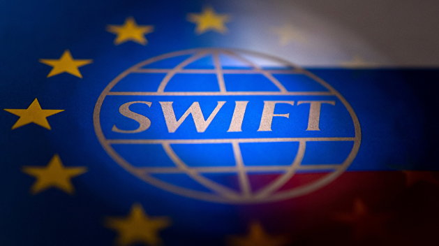 Эксперт рассказал, как отключение от SWIFT повлияло на российские банки