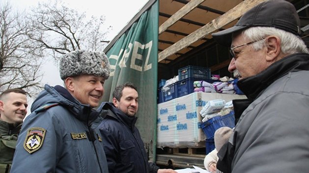 Руководитель МЧС ДНР рассказал, как Россия помогает республике Руководитель МЧС ДНР рассказал, как Россия помогает республике