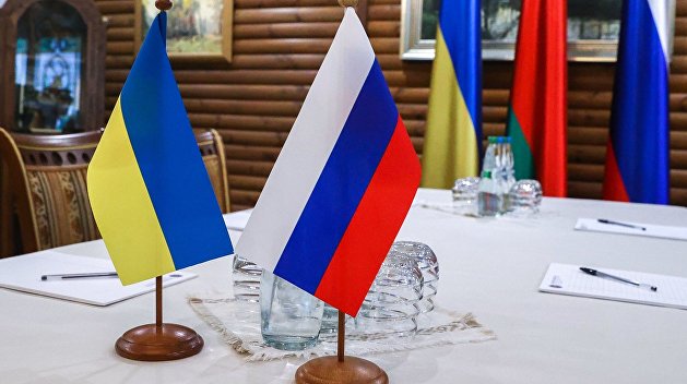 Переговоры РФ и Украины поставили на «техническую паузу»