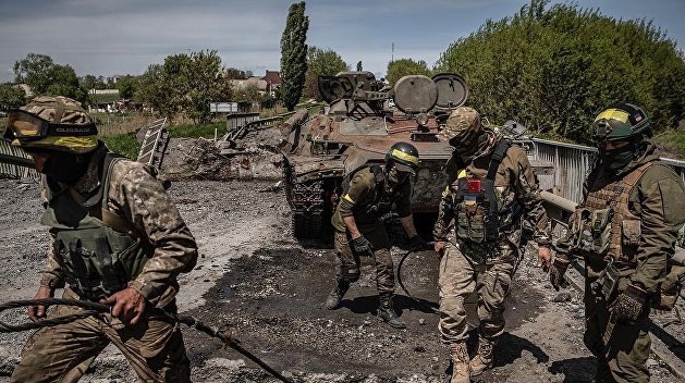 Крайне опасный сценарий: военный эксперт объяснил, почему Запад заставляет Украину воевать