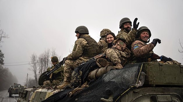 Бородай назвал сумму, которую получают украинские «заробитчане» на фронте