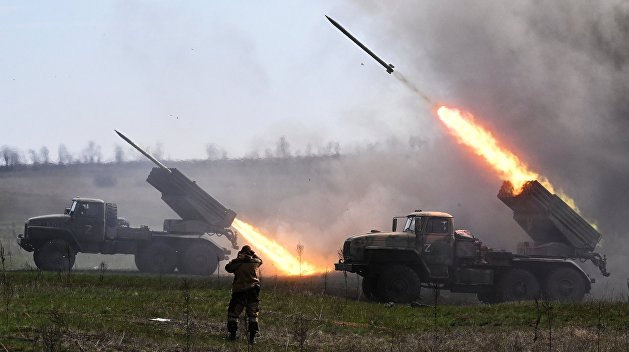 «Смерчи разнесут планы США»: Военный эксперт рассказал, как Россия будет уничтожать американские РСЗО «Смерчи разнесут планы США»: Военный эксперт рассказал, как Россия будет уничтожать американские РСЗО