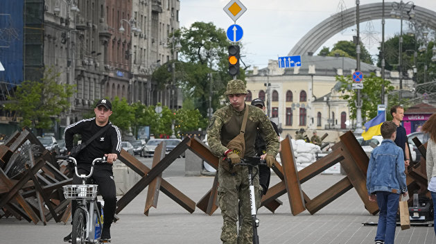 «Никто не отдыхает»: в Киеве испугались «нападения» Белоруссии «Никто не отдыхает»: в Киеве испугались «нападения» Белоруссии