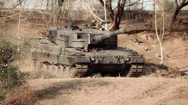 Танк Leopard 2A4