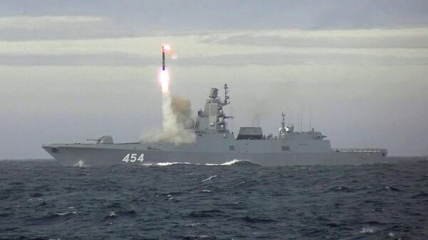 Запуск ракеты Циркон с фрегата Адмирал Горшков в Баренцевом море