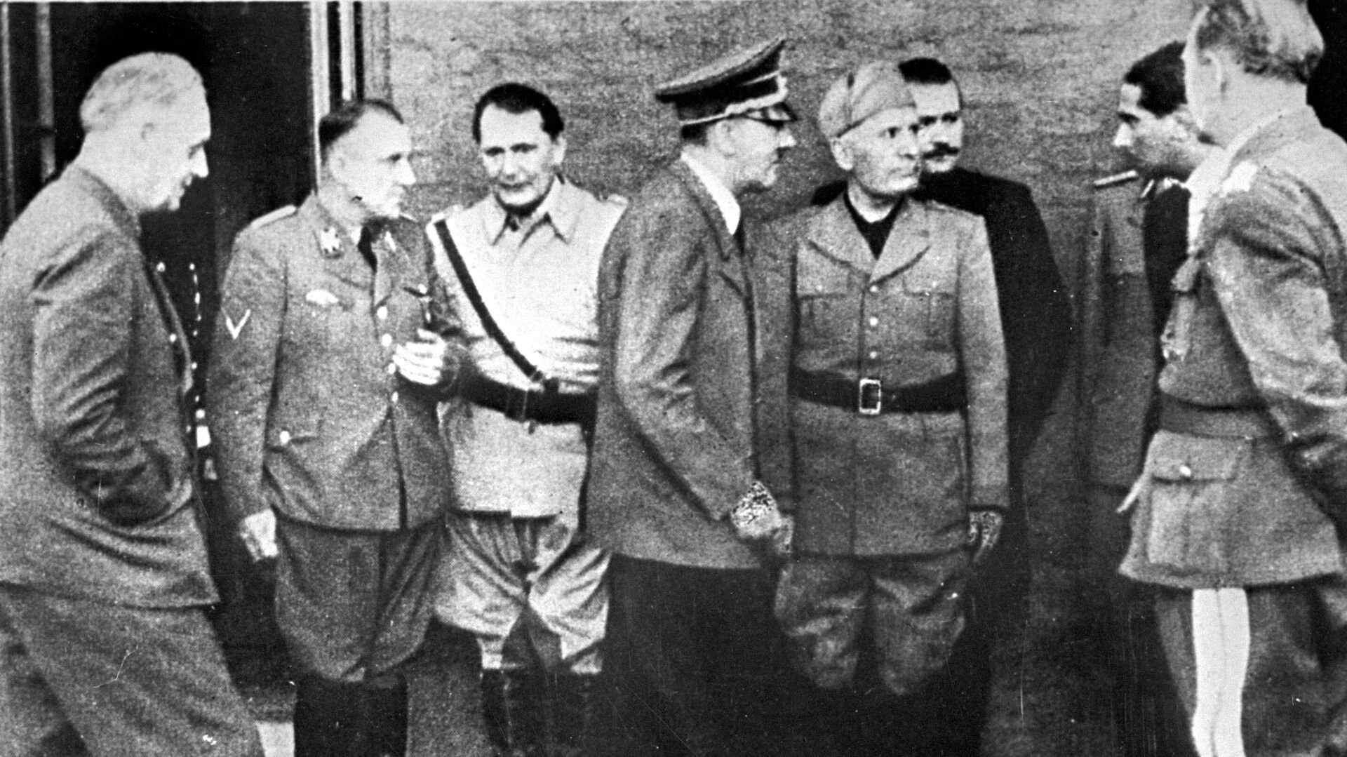 Муссолини и Гитлер  - РИА Новости, 1920, 31.10.2022