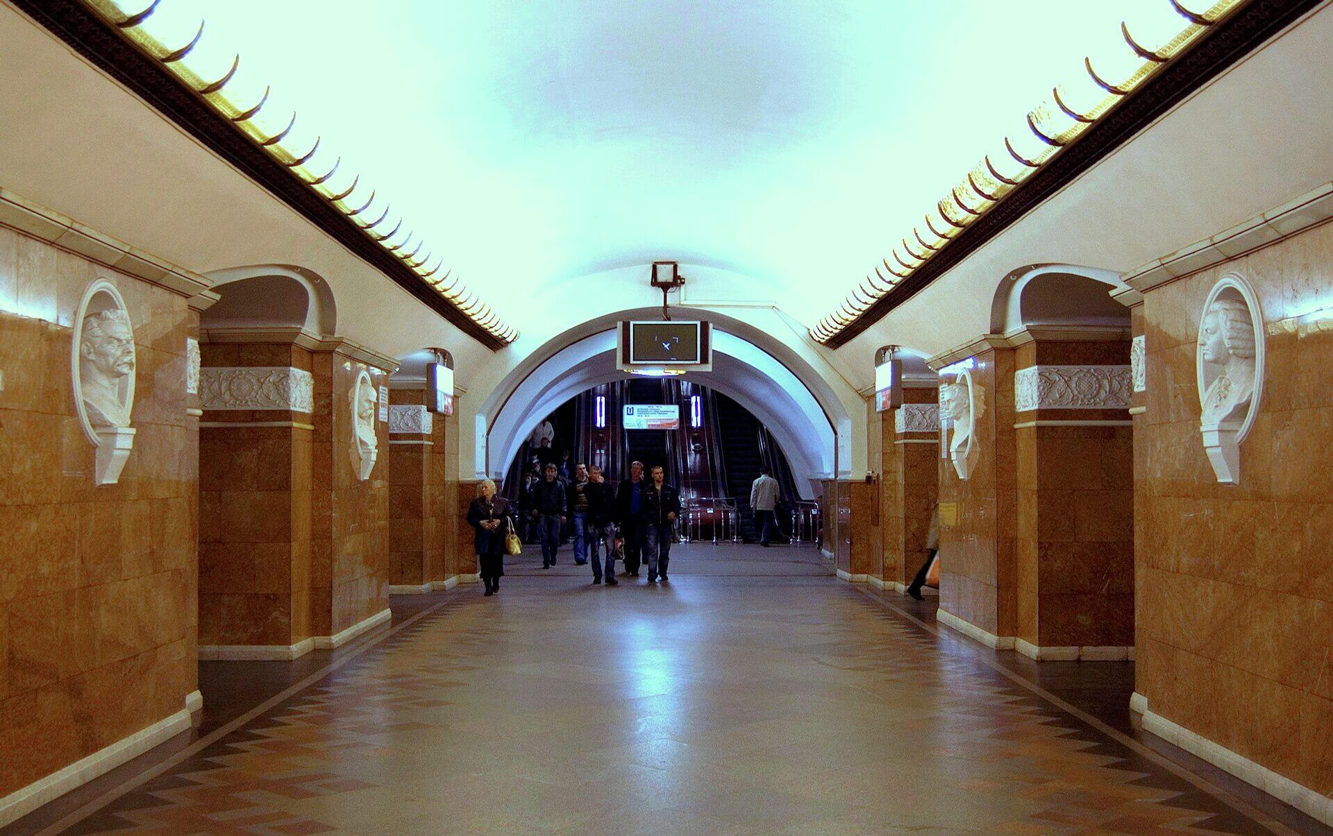  станция метро Университет Киев - РИА Новости, 1920, 04.11.2023