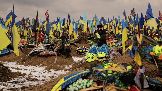 В войне до последнего украинца нужно поймать миллион уклонистов. Украинские эксперты о зарубке на памяти