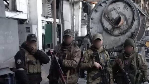 бойцы группы Вагнер на Артёмовском заводе по обработке цветных металлов (АЗОМ)