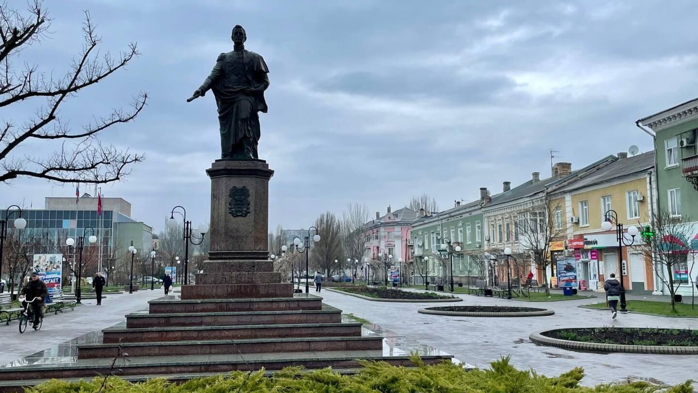 Готовы ко всему. Что происходит в Бердянске накануне наступления ВСУ -  06.04.2023 Украина.ру