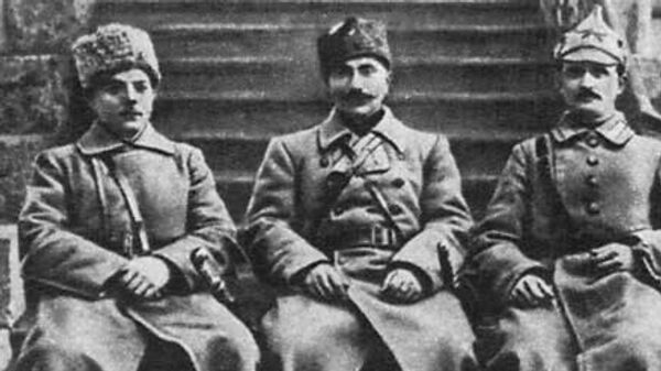 Члены РВС 1-й Конной: Ворошилов, Будённый, Щаденко. Открытый источник