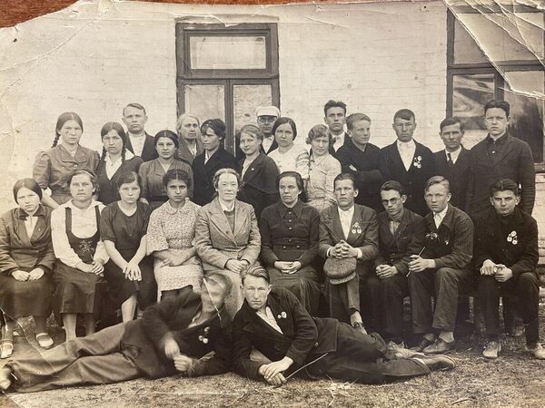 17 мая 1939 года, выпускной 10-й класс, Александр Туманов 17 мая 1939 года, выпускной 10-й класс, Александр Туманов