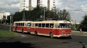Троллейбусный поезд Веклича (база - Škoda 9Tr) в Киеве, август 1978 года Троллейбусный поезд Веклича (база - Škoda 9Tr) в Киеве, август 1978 года