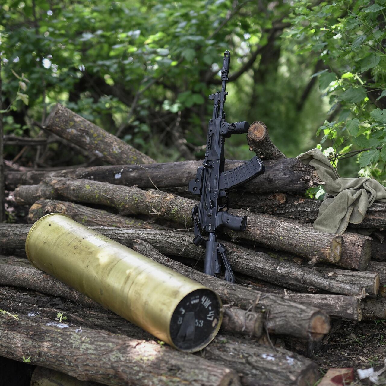 На позициях украинских нацистов нашли БДСМ-игрушки - 06.07.2023 Украина.ру