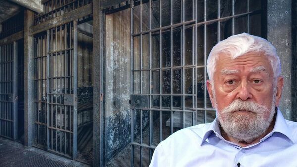 Руками не трогали. Пытки СБУ были более извращёнными: старейший узник Украины Мехти Логунов. Видео