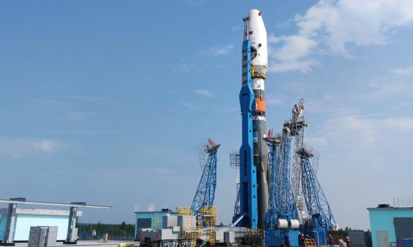 Ракету Союз-2.1б с автоматической станцией Луна-25 установили на стартовый комплекс космодрома Восточный