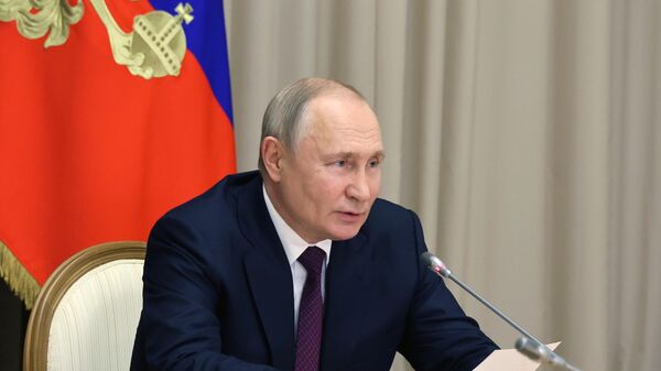 Президент РФ В. Путин провёл совещание по вопросу реализации проекта Мурманский СПГ