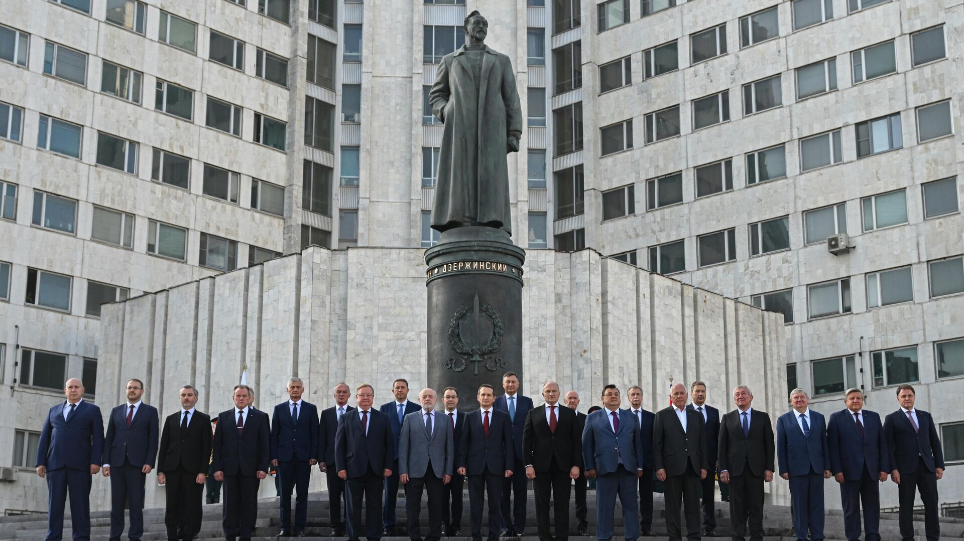 В Москве вновь установили памятник Дзержинскому - 11.09.2023 Украина.ру